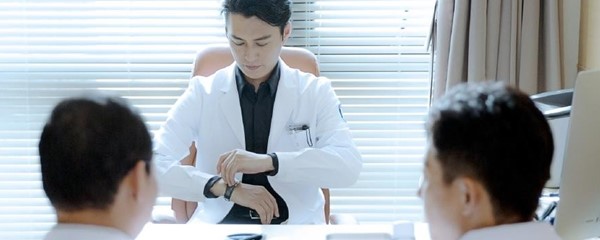 《外科风云》中演庄恕的演员叫什么名字？-1