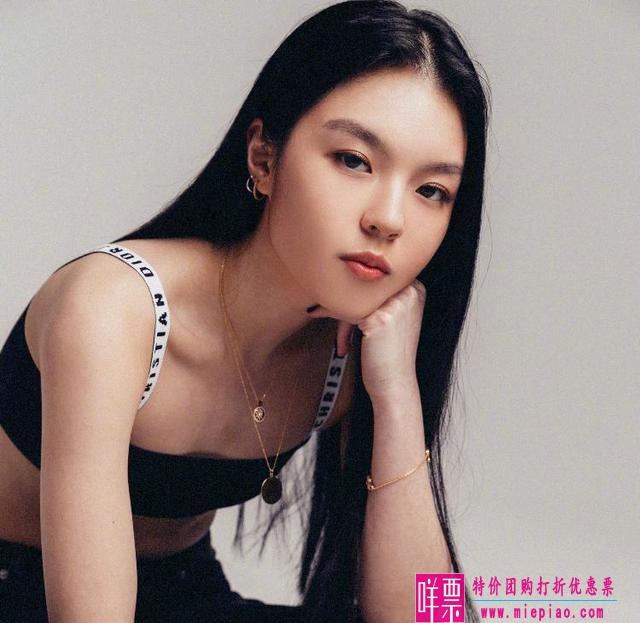 李咏女儿将作为演员出道-2